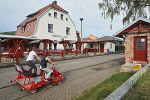 Draisine am Bahnhof Lengenfeld unterm Stein