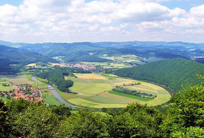 Blick von der Teufelskanzel zur Werraschleife bei Lindewerra